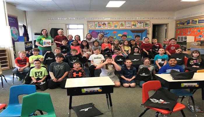 Box Butte County visited the classrooms of ALL 3rd grade classes in Alliance (7 classrooms) and 4th grade classes in Hemingford (2 classrooms) during Ag Week.